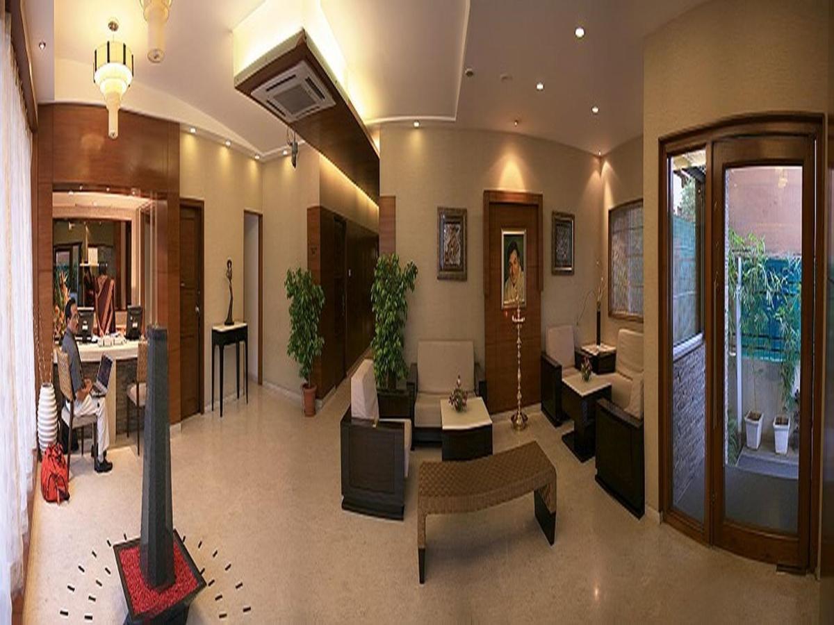 Hotel Dr Rajkumar International Bangalore Dış mekan fotoğraf